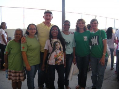 Grupo de pastoral penitenciaria con el P. Adriano.